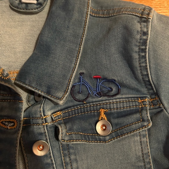 NWOT Jean jacket with bicycle appliqué - Picture 2 of 4